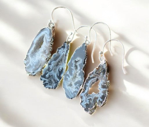 Boucles d'oreilles pendantes en agate naturelle