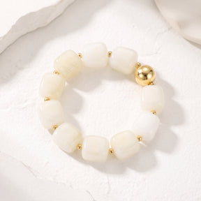 Mondbeschienenes elfenbeinfarbenes Chunky-Armband