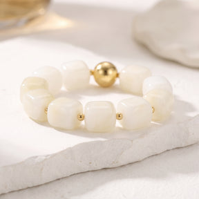 Mondbeschienenes elfenbeinfarbenes Chunky-Armband