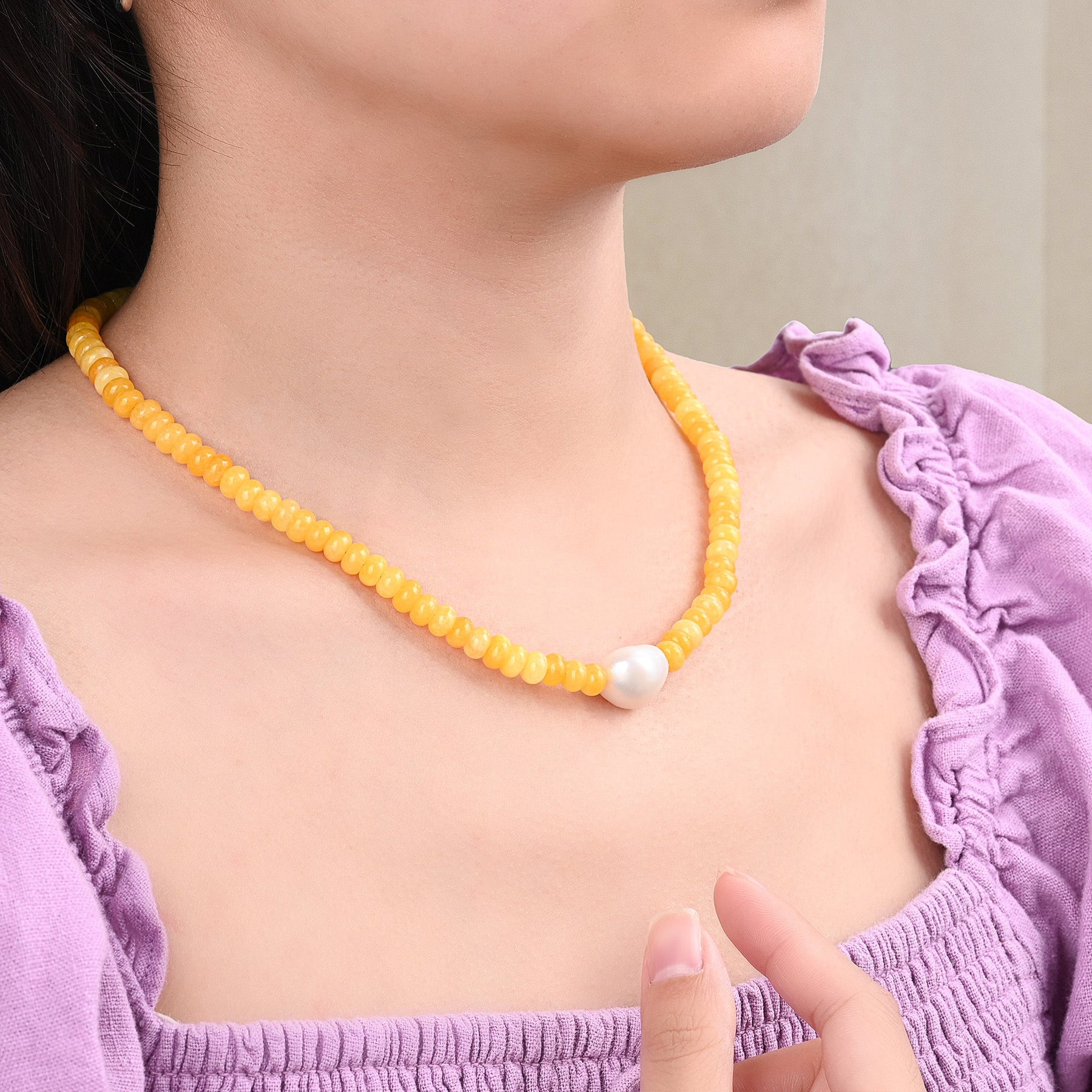 Collier de perles en citrine dorée