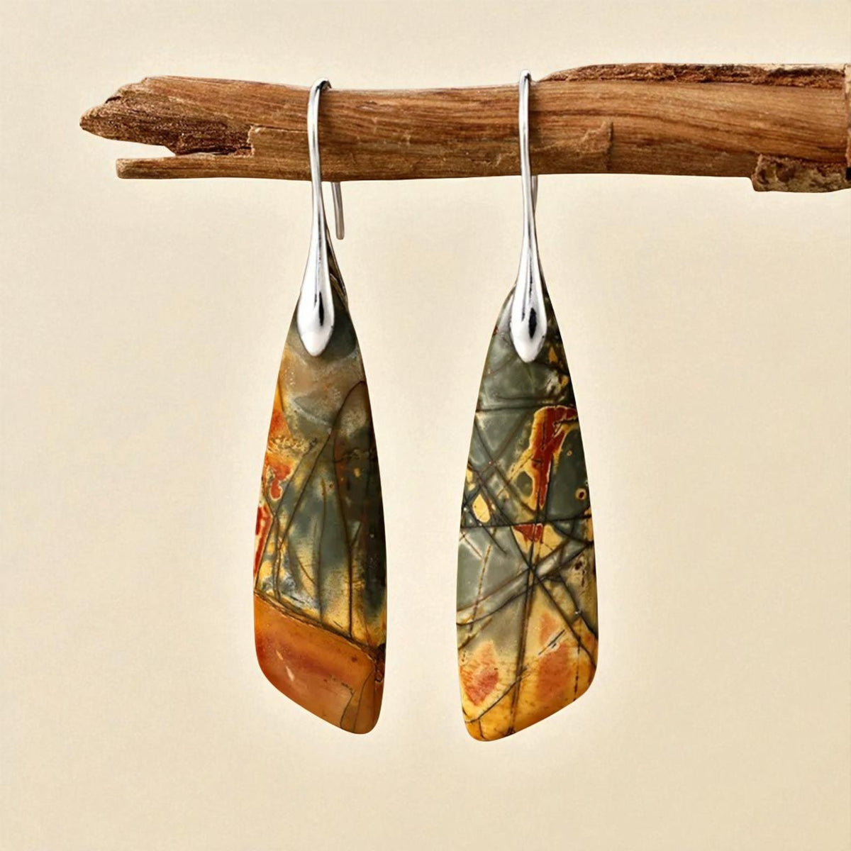 Boucles d'oreilles créoles à orbe tachetée Crimson Orbit