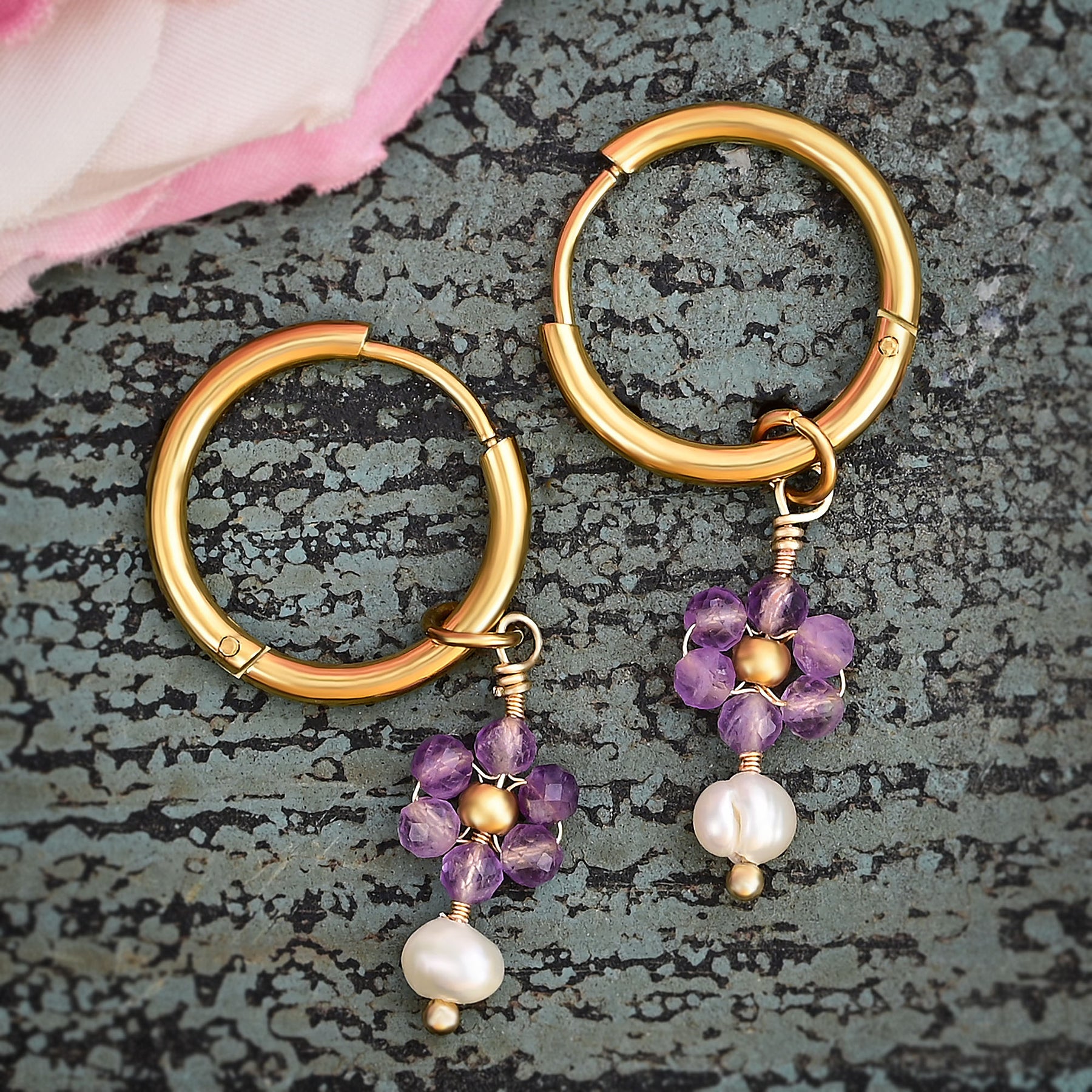 Boucles d'oreilles créoles en perles et agates Golden Grace