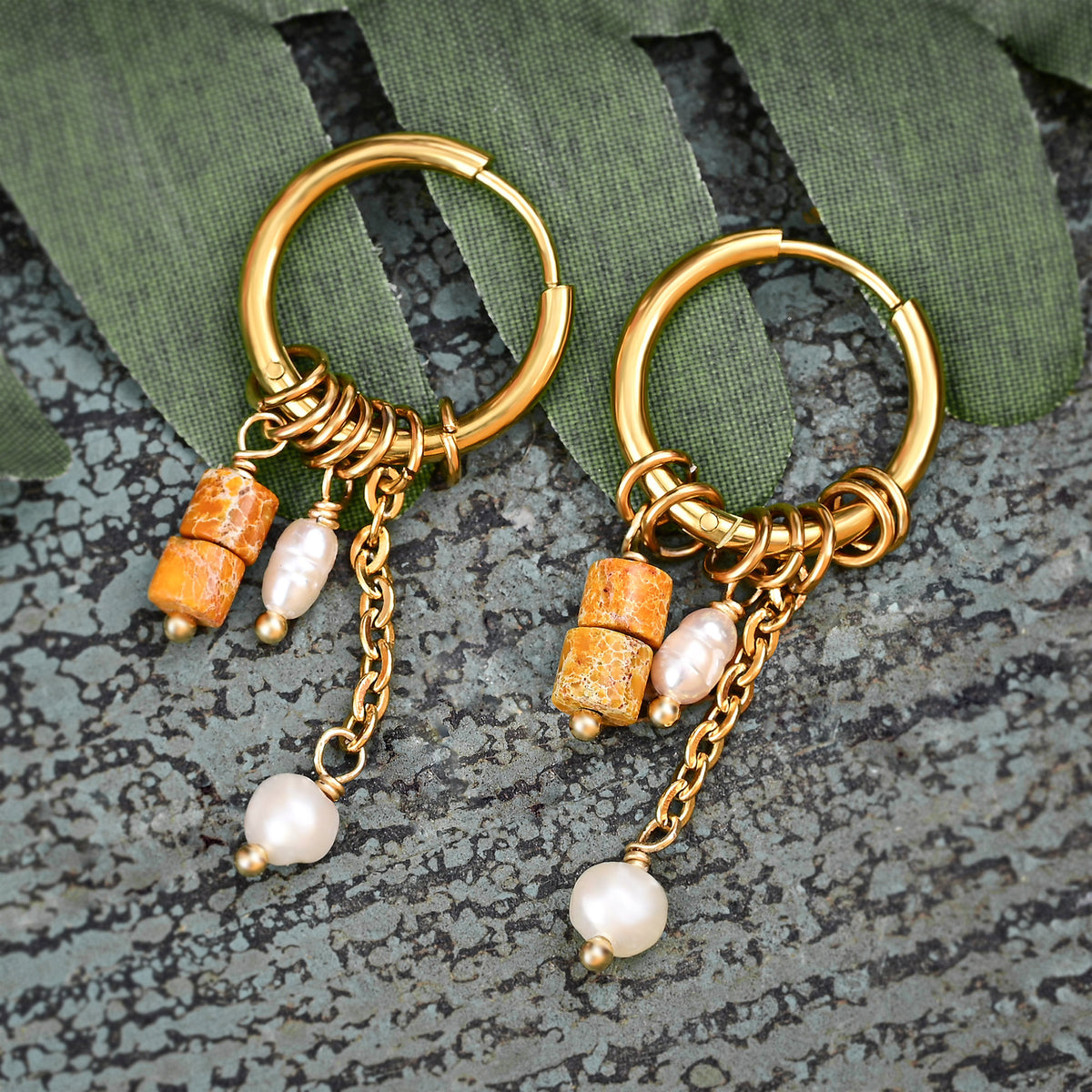 Boucles d'oreilles créoles en perles et agates Golden Grace