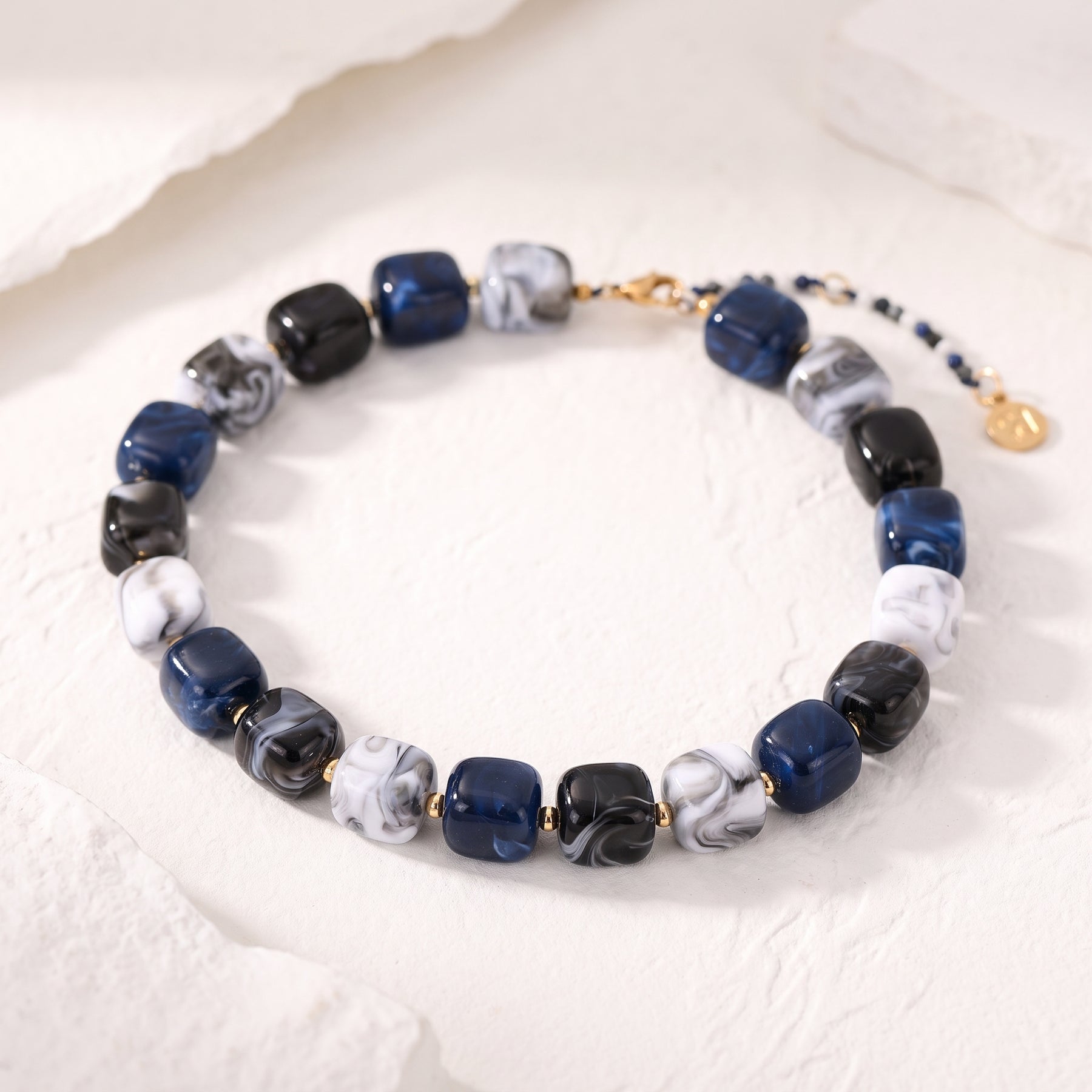 Collier à perles carrées épaisses orange