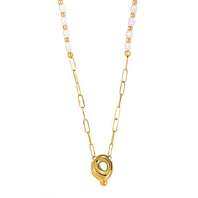 Collier avec initiales en forme de bulle dorée