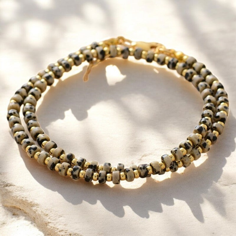 Collier ras de cou en jaspe archaïque