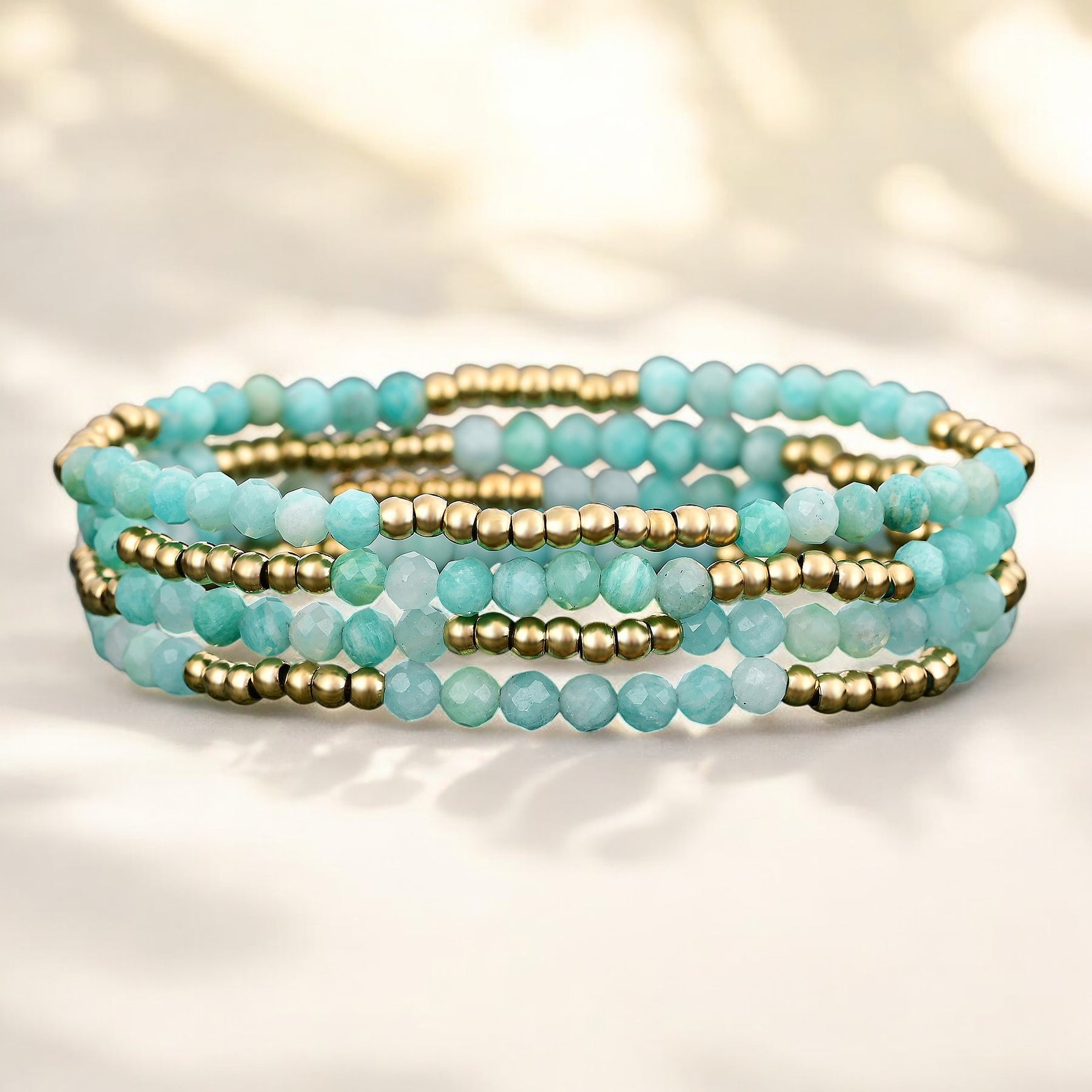 Leuchtendes Amazonit-Armband-Set