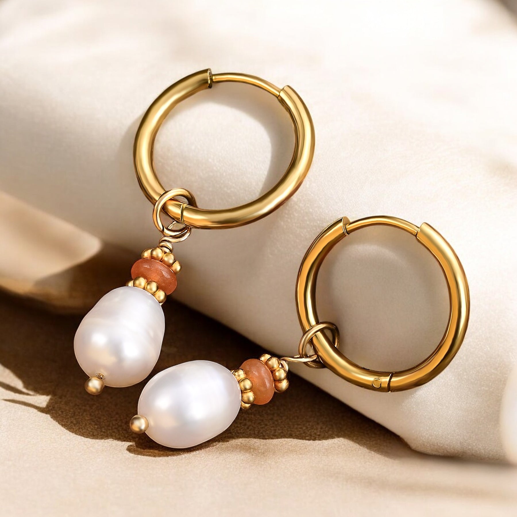 Boucles d'oreilles créoles en perles et agates Golden Grace