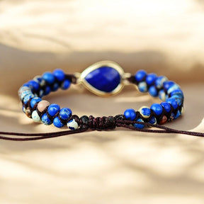Zierliches Lapislazuli-Energiearmband