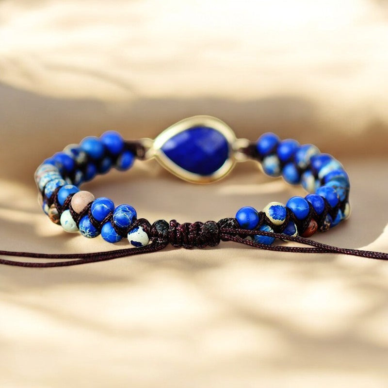 Zierliches Lapislazuli-Energiearmband