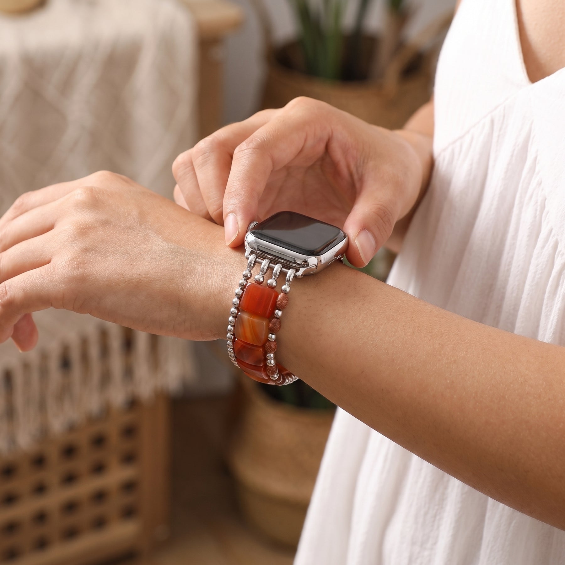 Bracelet extensible pour Apple Watch Violet Hour Améthyste, argenté