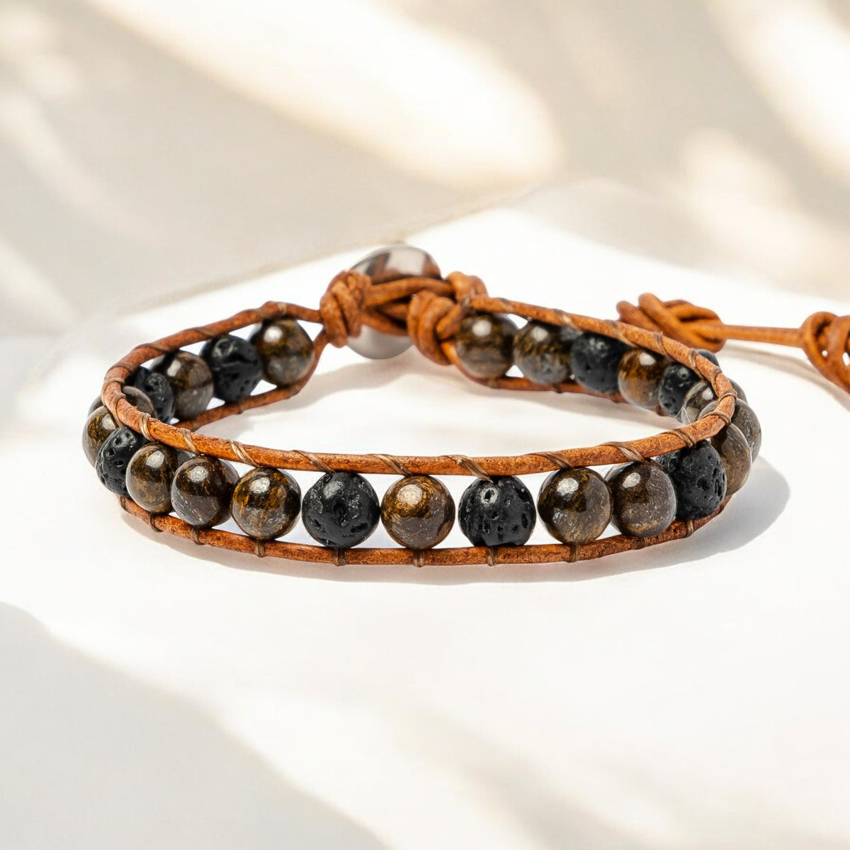 Herrenarmband aus Bronzit und Lava